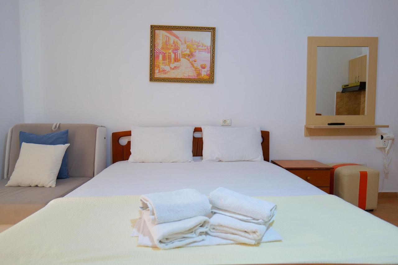 Alex & Sofi Hotel Himara Zewnętrze zdjęcie