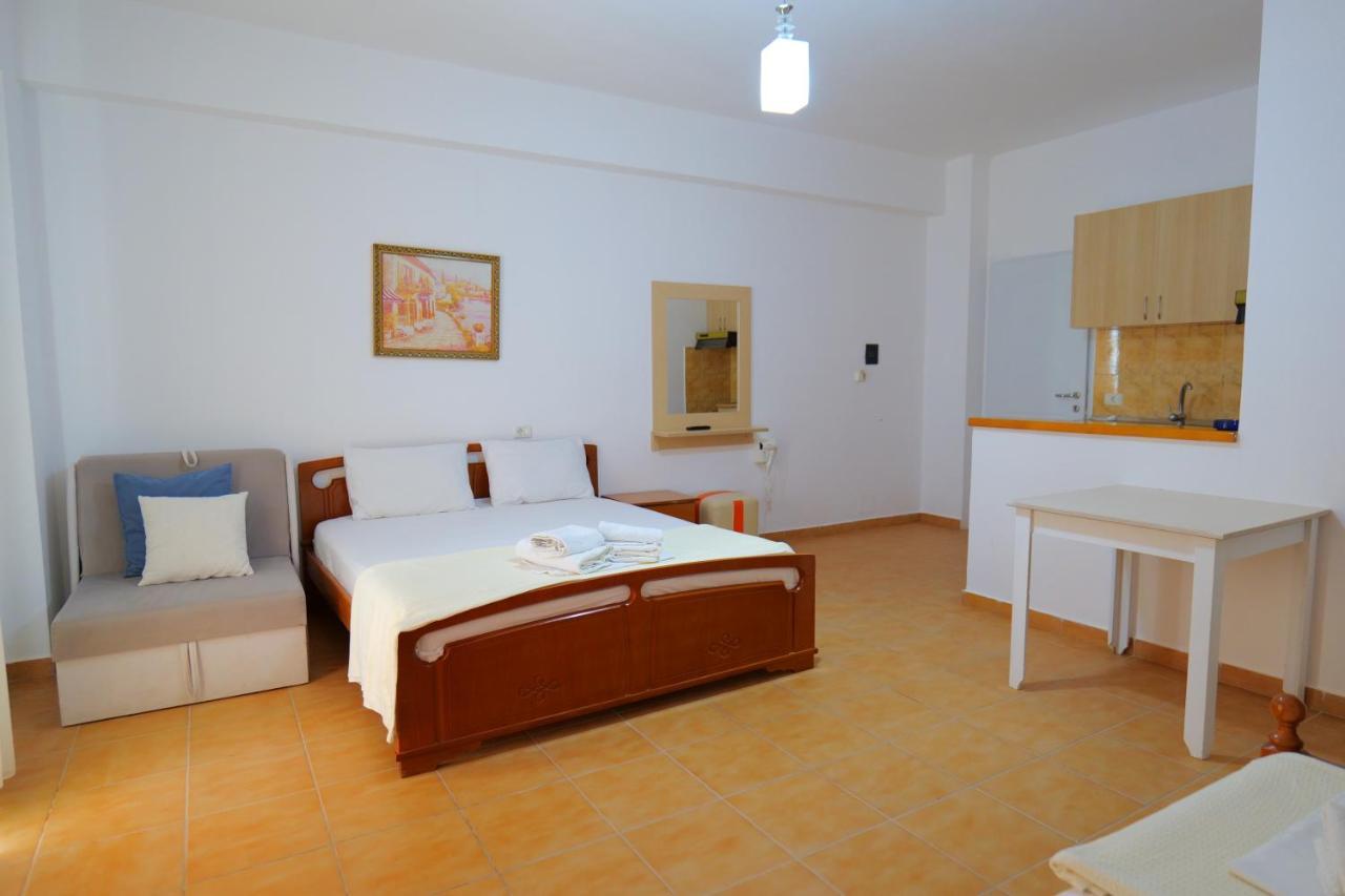 Alex & Sofi Hotel Himara Zewnętrze zdjęcie