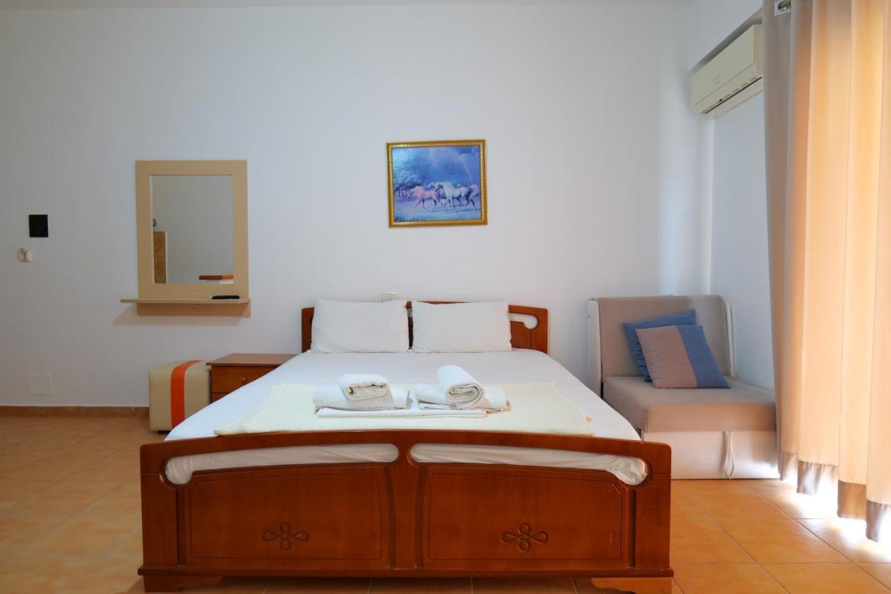Alex & Sofi Hotel Himara Zewnętrze zdjęcie